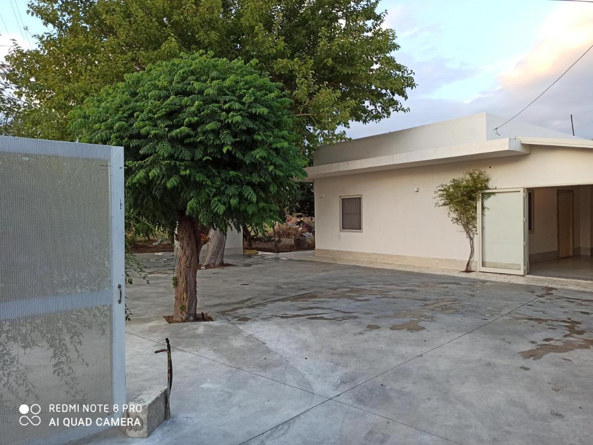 Casa Degli Spartani Pina Scicli Bagian luar foto